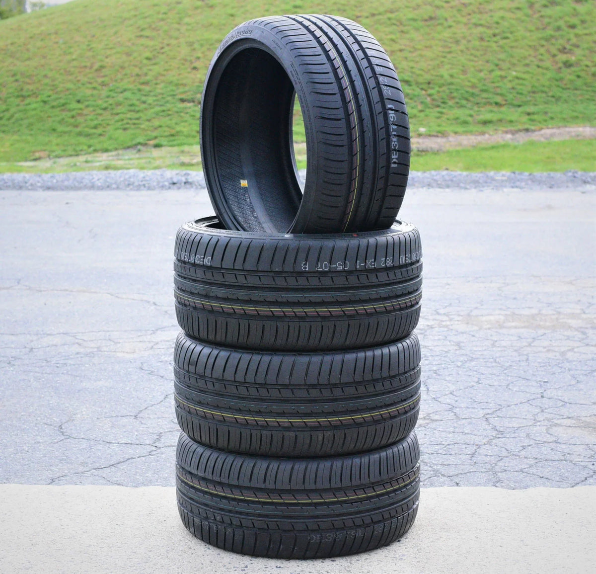 Pair of 2 (TWO) Cosmo MuchoMacho 235/35ZR19 235/35R19 91Y XL All Season Performance Tires Fits: 2018-23 Honda Civic Sport Touring, 2016-18  Focus RS
