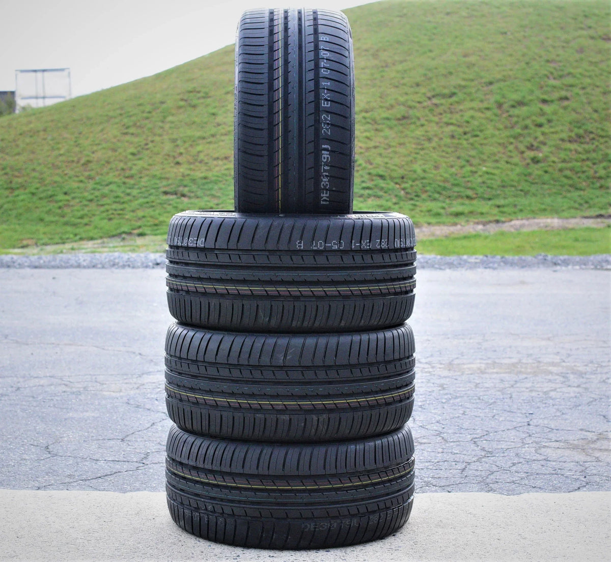 Pair of 2 (TWO) Cosmo MuchoMacho 235/35ZR19 235/35R19 91Y XL All Season Performance Tires Fits: 2018-23 Honda Civic Sport Touring, 2016-18  Focus RS