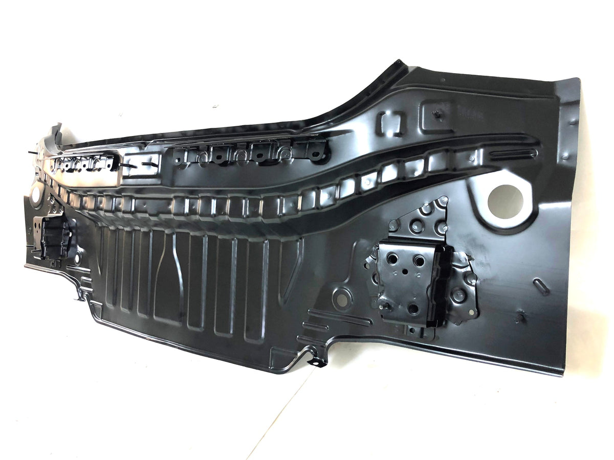 2018 2019 2020 2021 2022 suitable with  Camry Rear Trunk Body Lower Panel